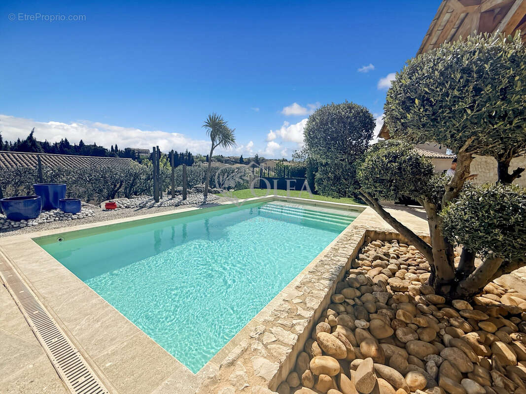 Maison à UZES