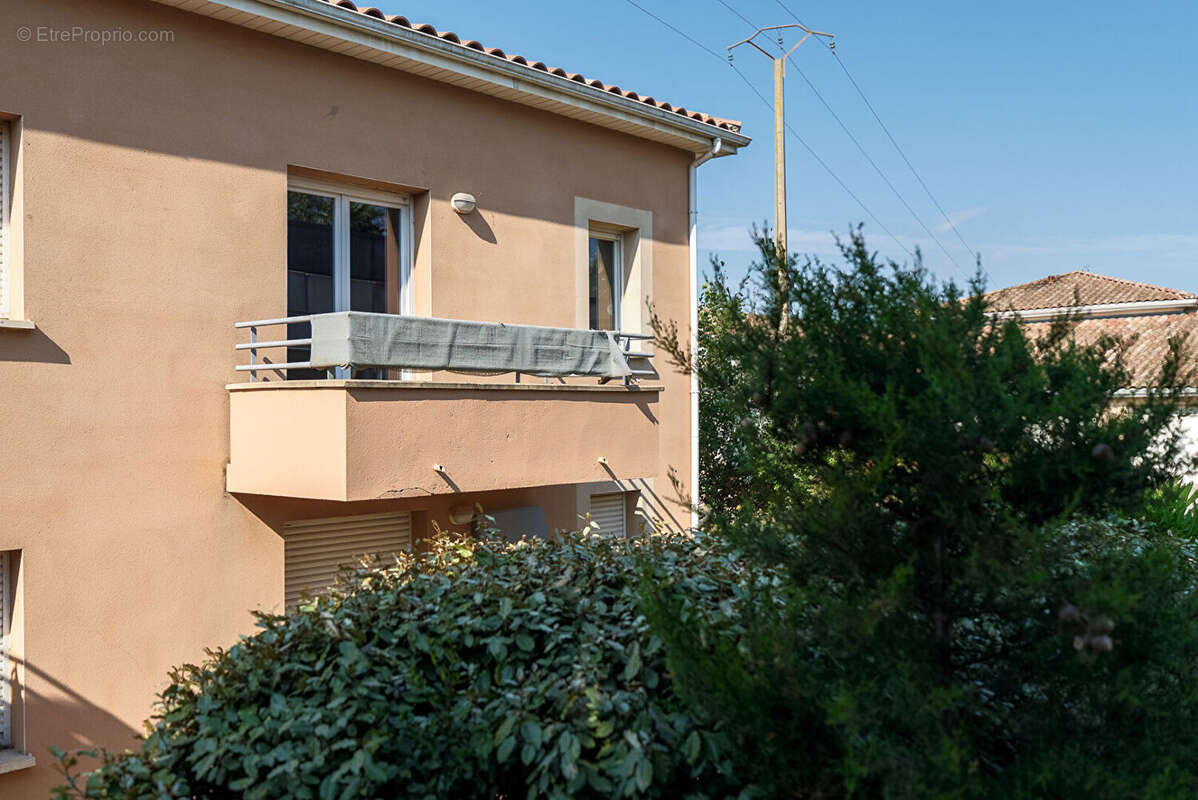 CARCASSONNE - PÉRIPHÉRIE Appartement T2 45m² avec grand balcon et place de parking privative - photo 10