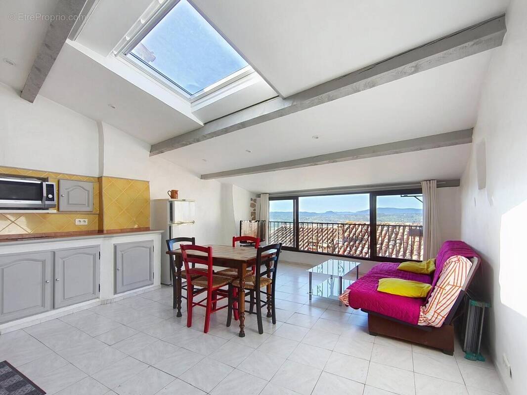 Photo 1 - Appartement à FAYENCE