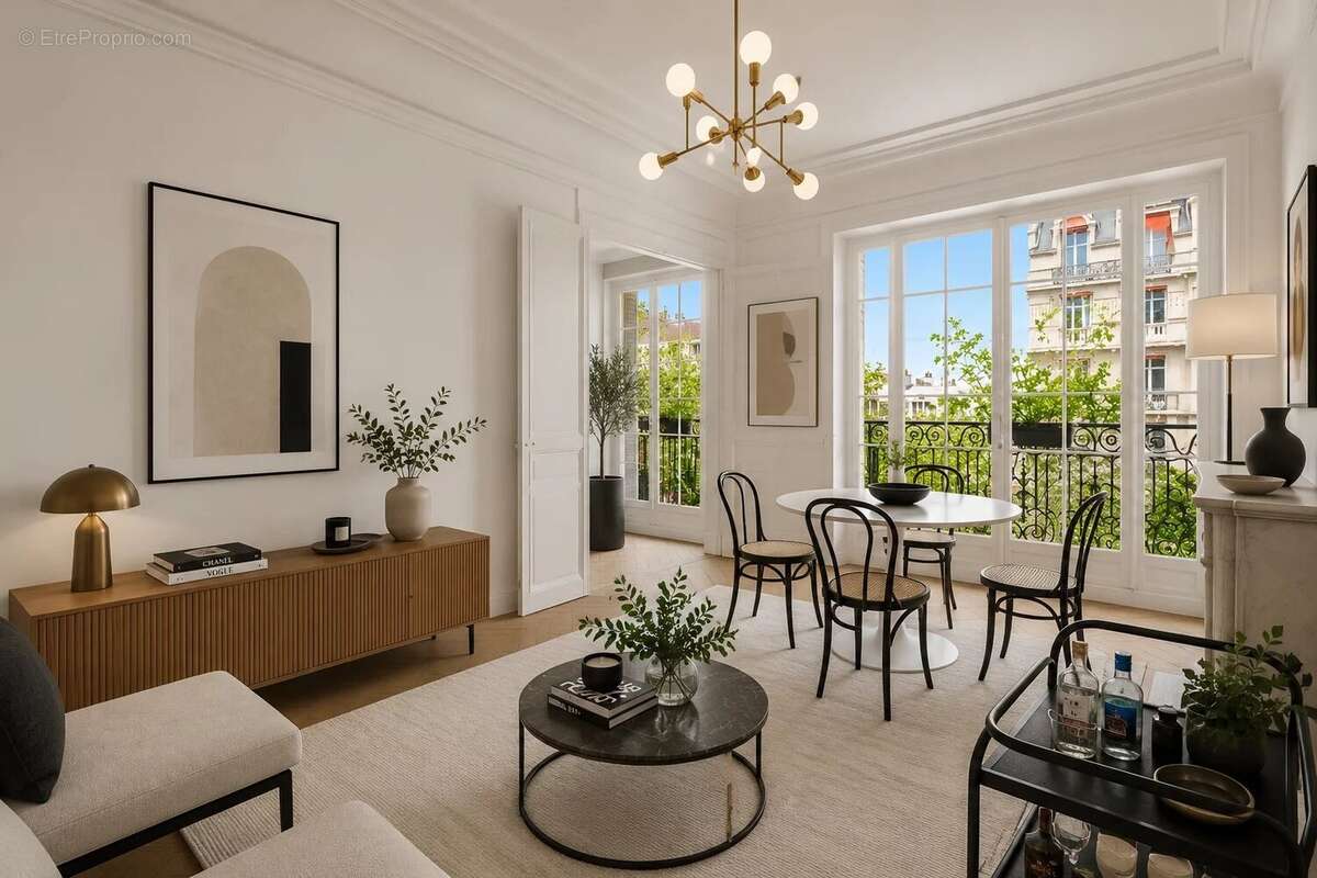 Appartement à NEUILLY-SUR-SEINE