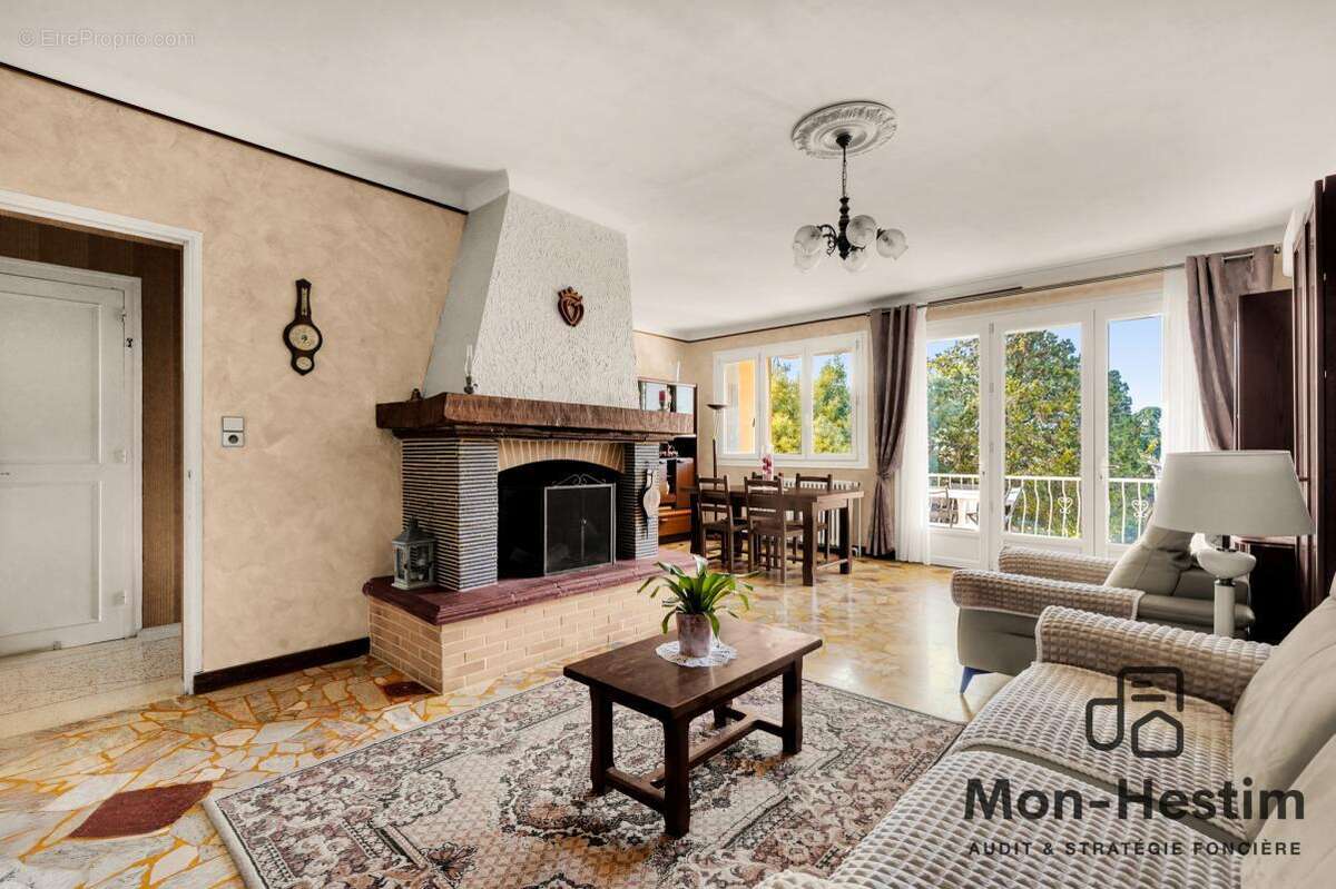 Maison à SAINT-JEAN