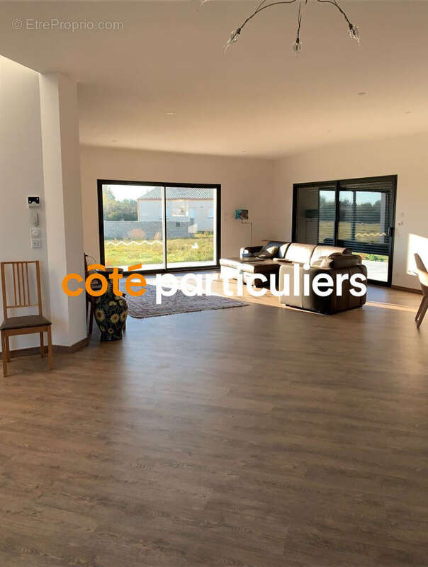 Maison à RIEUX-MINERVOIS