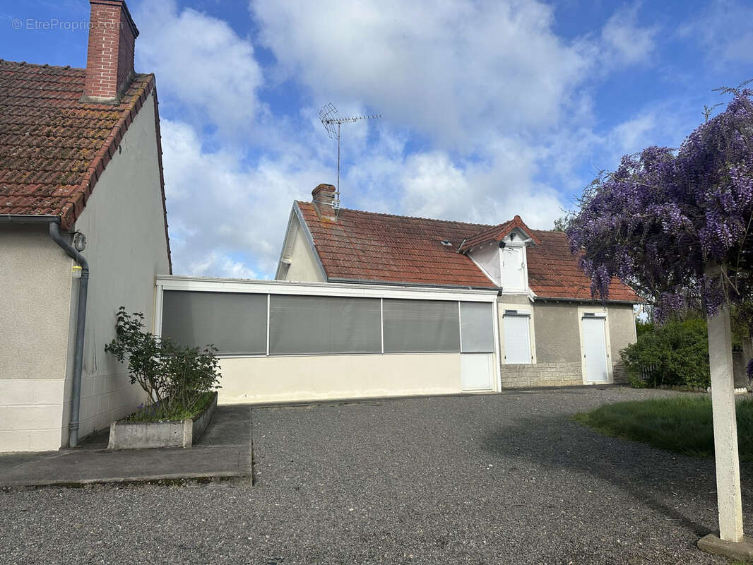 Maison à CHATEAUMEILLANT