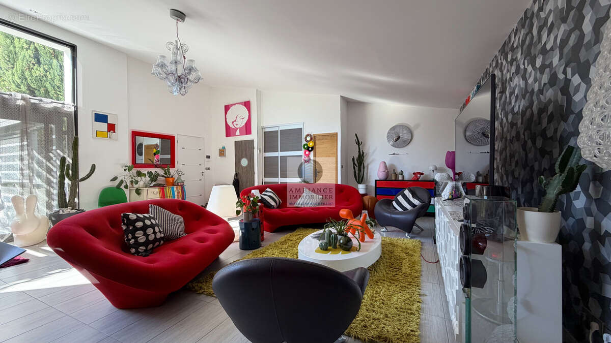 Maison à SAINT-PERAY