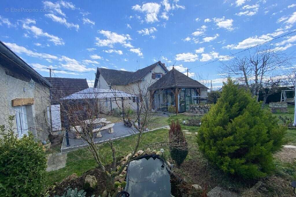 Maison à LAPALISSE