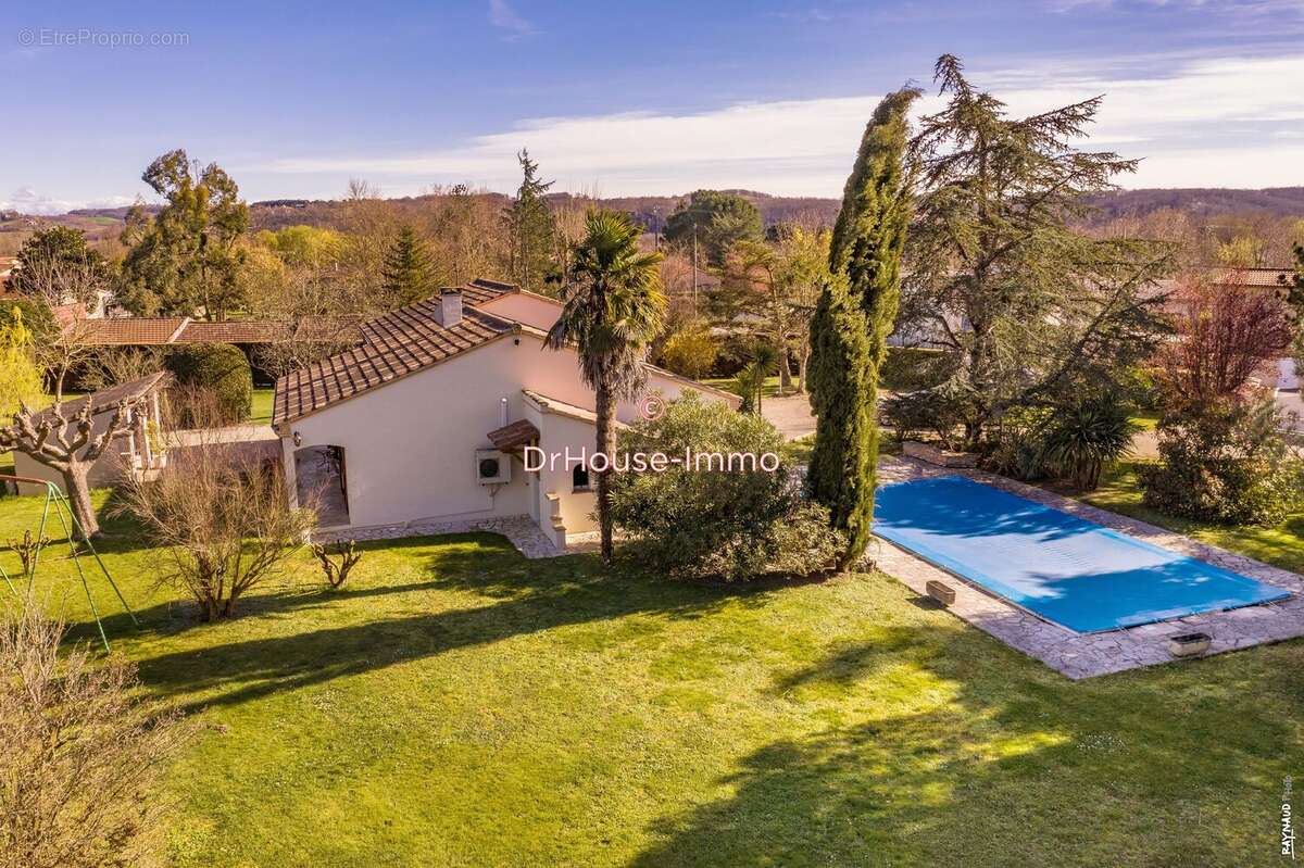 Maison 112 m² à Saint-Gauzens  - photo 11