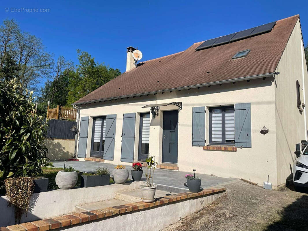 Maison à BUNO-BONNEVAUX