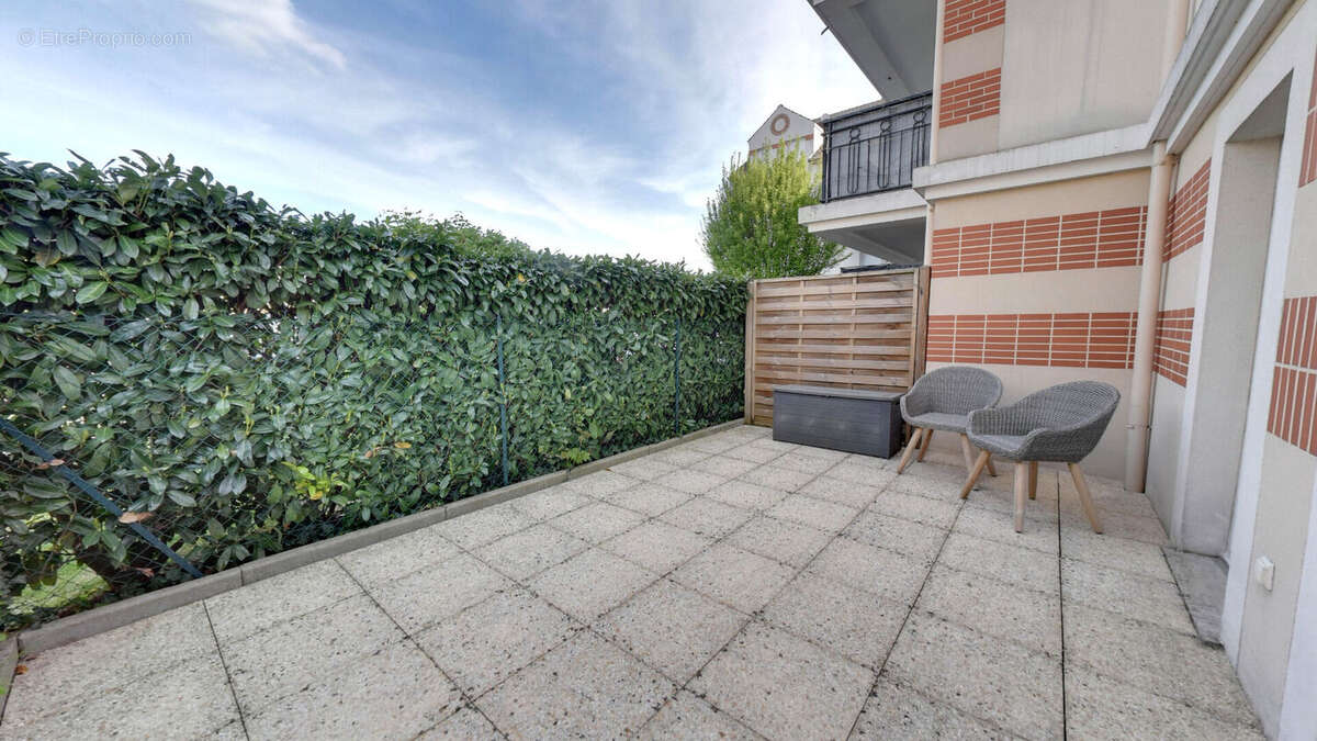 Appartement à ROISSY-EN-BRIE