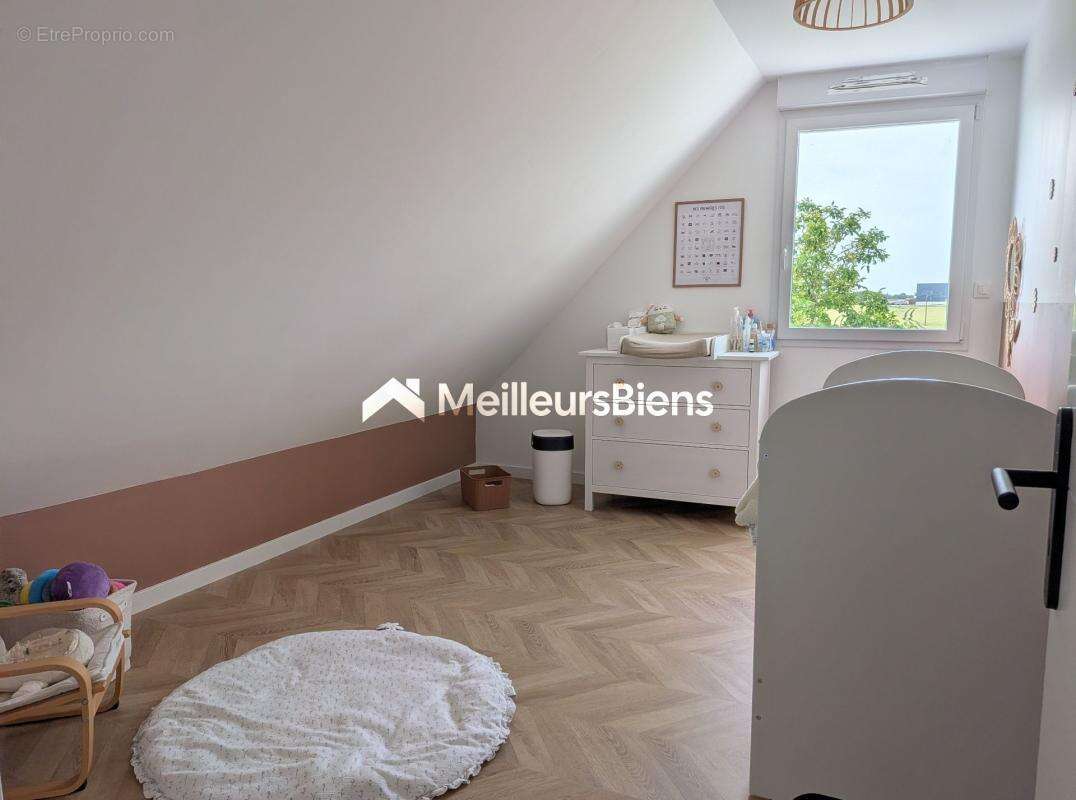 Maison à MERNEL