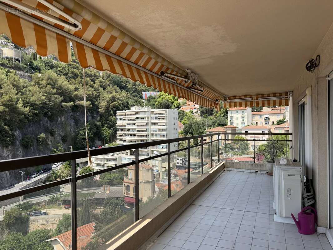 Appartement à BEAUSOLEIL