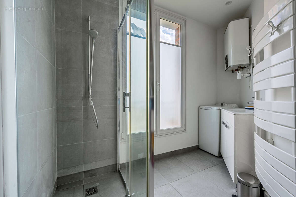 Appartement à MONTROUGE