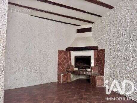 Maison 63 m² à Latour-De-France  - photo 3