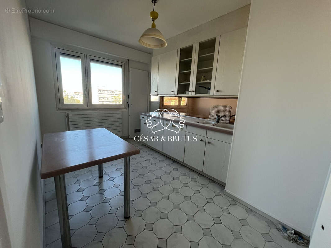 Appartement à LYON-3E