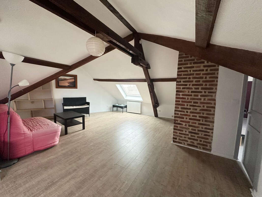 Appartement à SAINTE-SAVINE