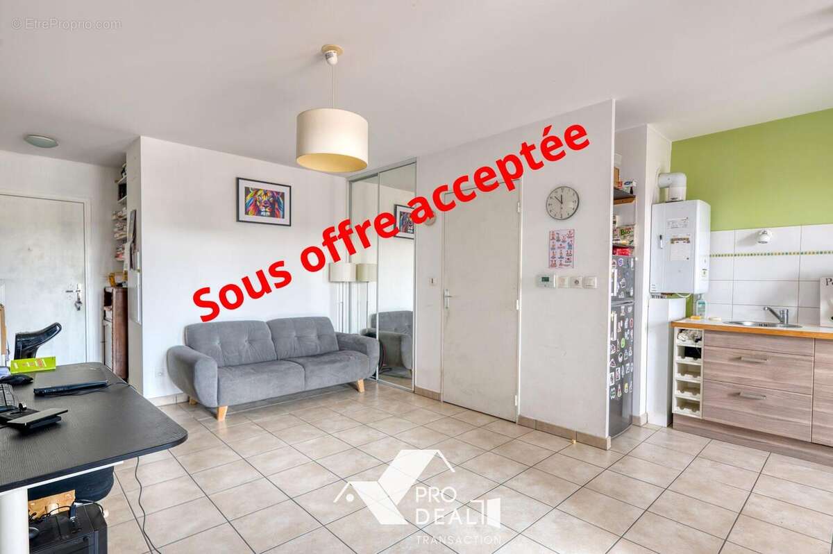 Appartement à DECINES-CHARPIEU