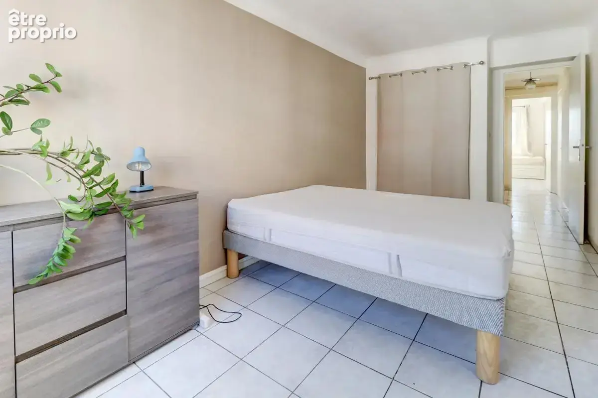 3P en étage élevé, balcon et aperçu mer – Carras / Arénas - photo 14