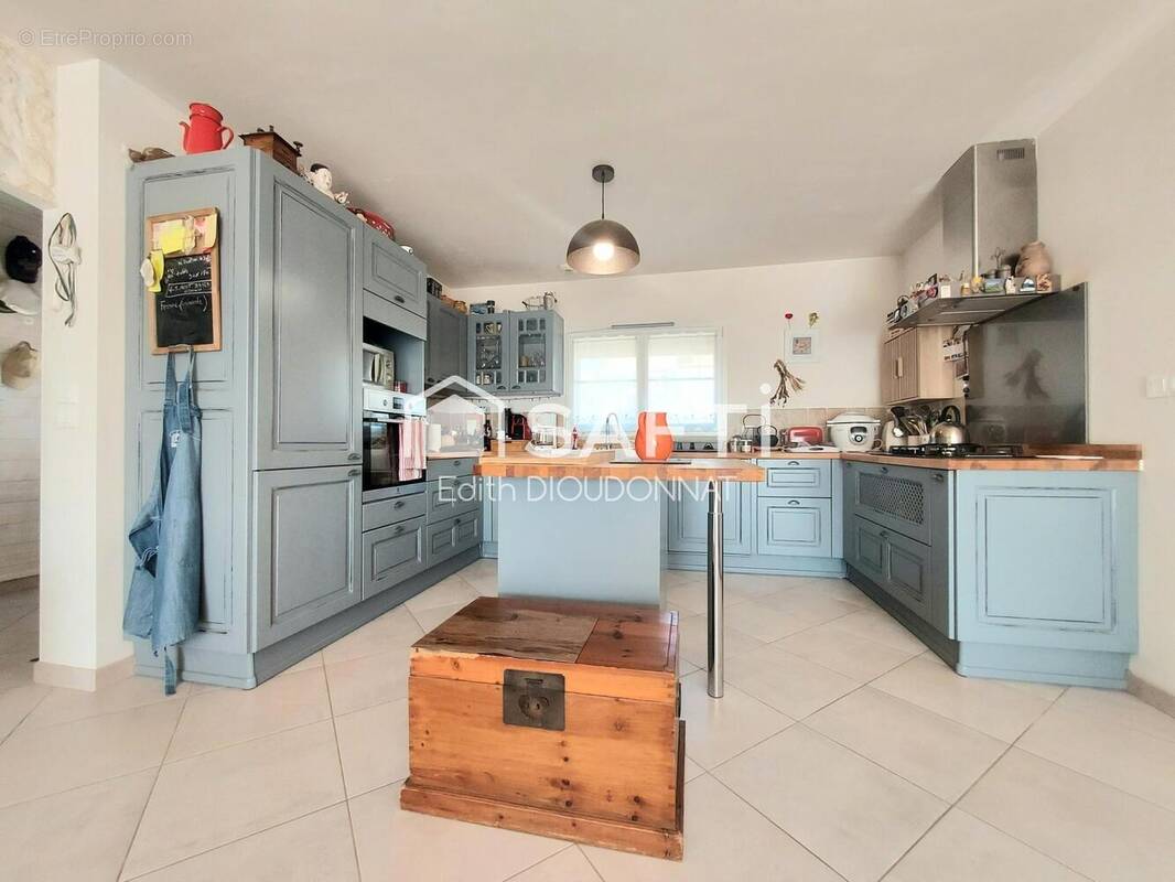 Photo 1 - Maison à POIROUX