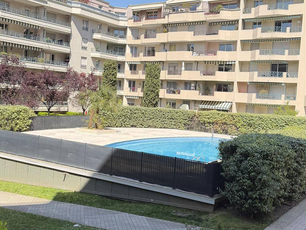 Appartement à LYON-3E