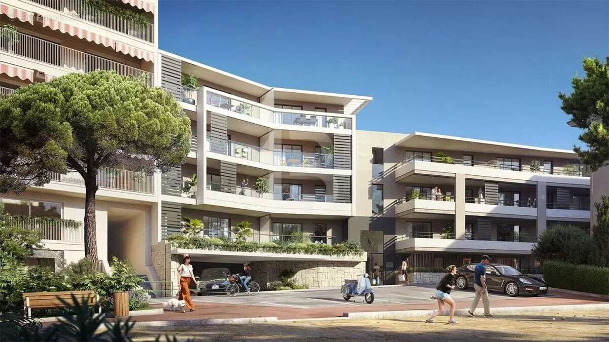 Appartement à CAP-D'AIL