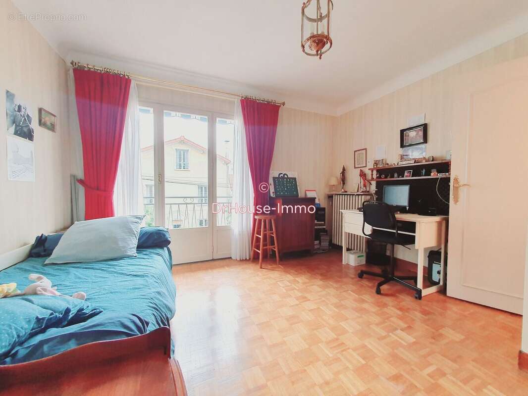 Maison à BOIS-COLOMBES