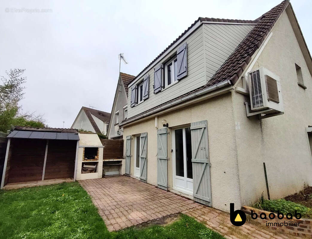 Maison à MALESHERBES