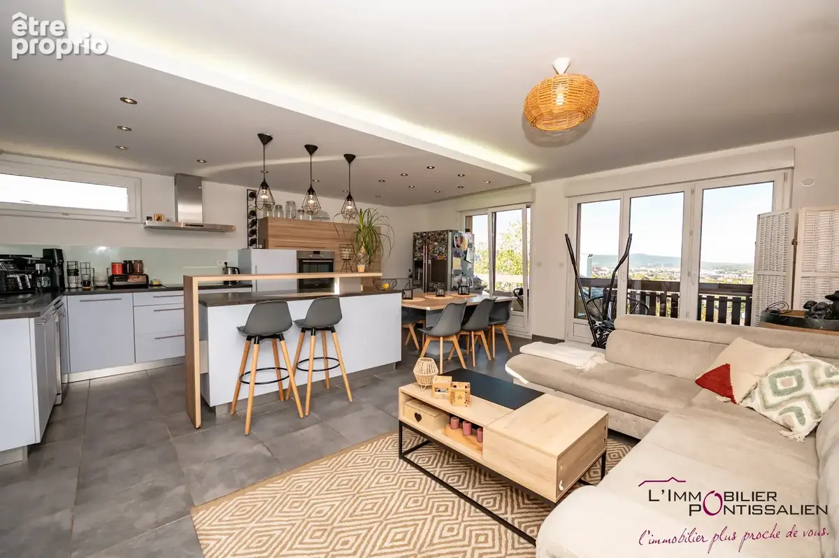 Photo Appartement à Pontarlier au prix de 293 000€