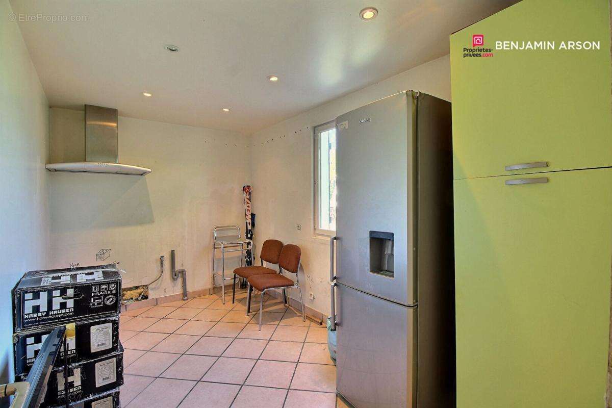 Maison Chambéry - Chamoux - 6 chambres - 154 m2 - photo 8