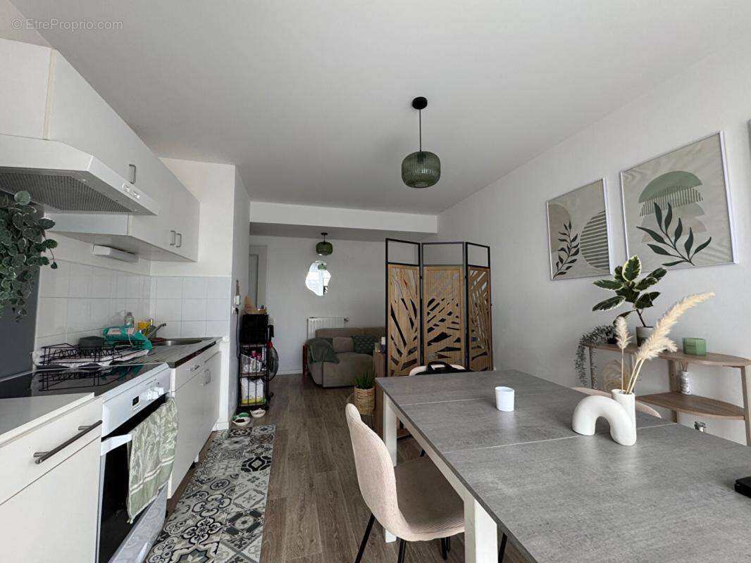 Appartement à SAINT-SEBASTIEN-SUR-LOIRE