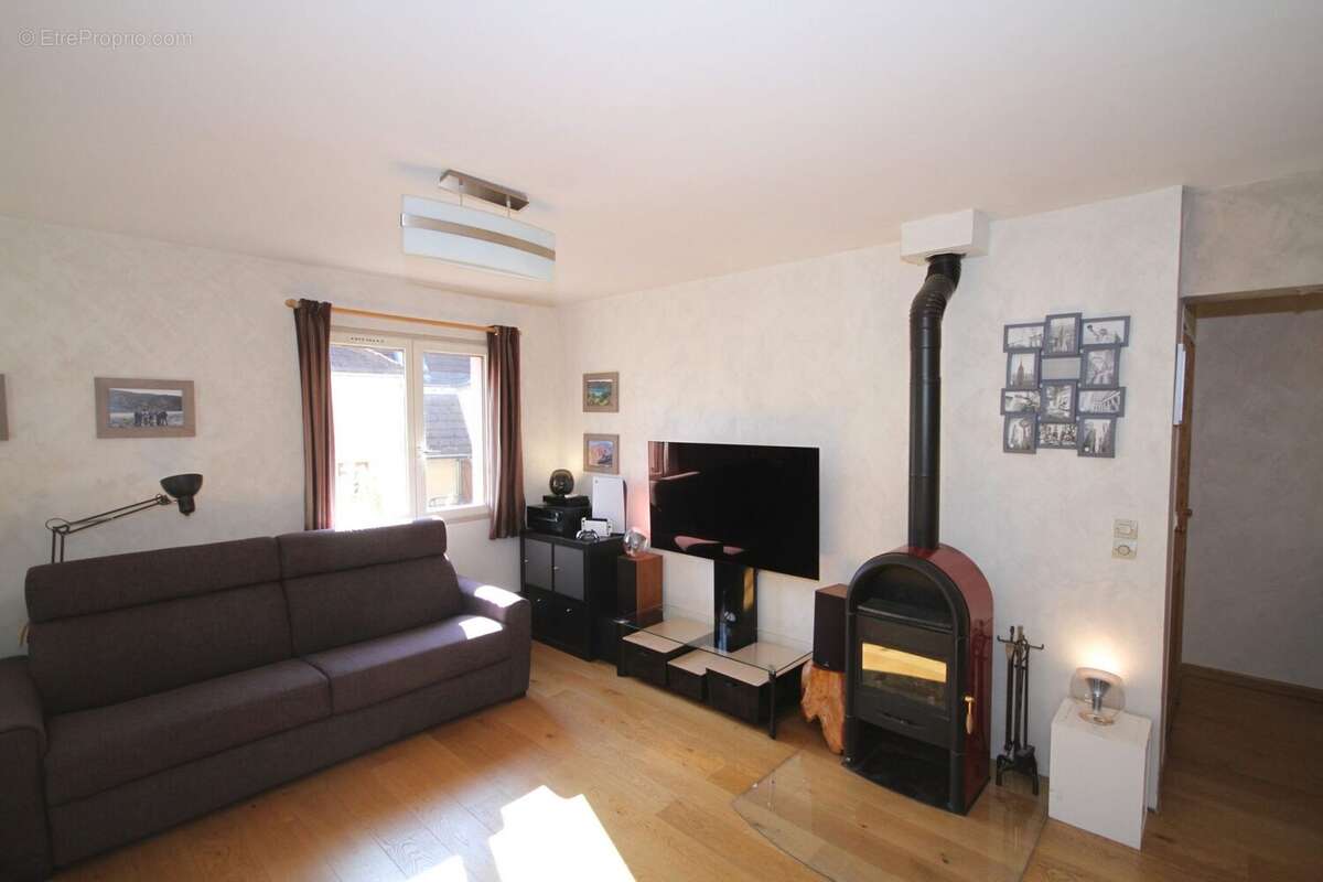 Maison 83 m² à Bievres  - photo 3