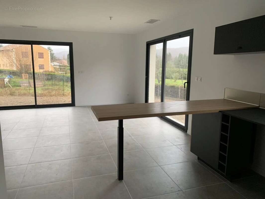 Maison à SAINT-JEAN-DE-VERGES