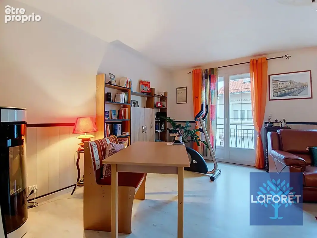 CHANTONNAY CENTRE-VILLE  maison 6 pièces 163m² habitable - photo 6