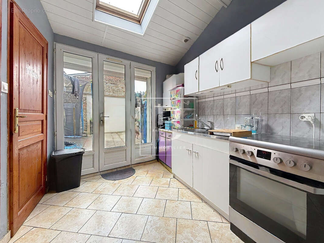 Maison à ROEULX