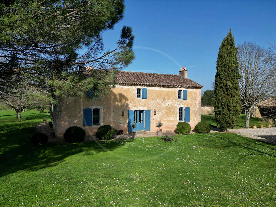 Maison à SAUVETERRE-DE-GUYENNE