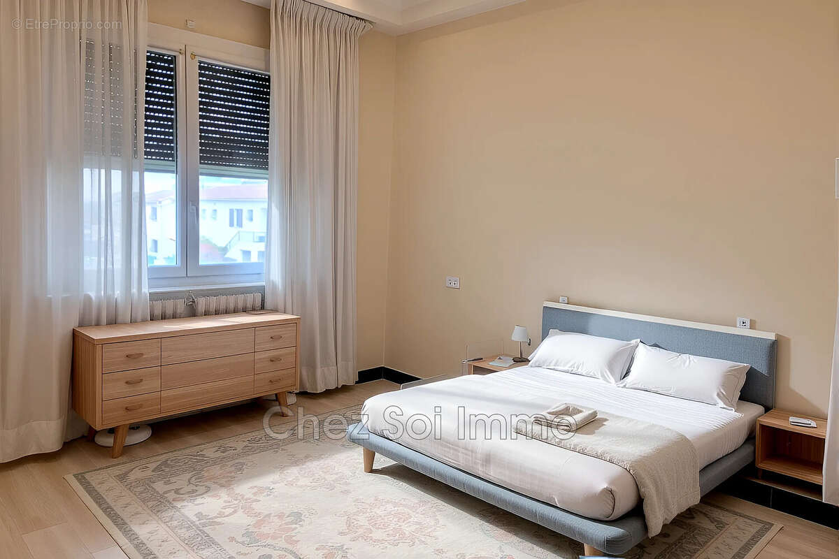 Maison 120 m² à Cagnes-Sur-Mer  - photo 4