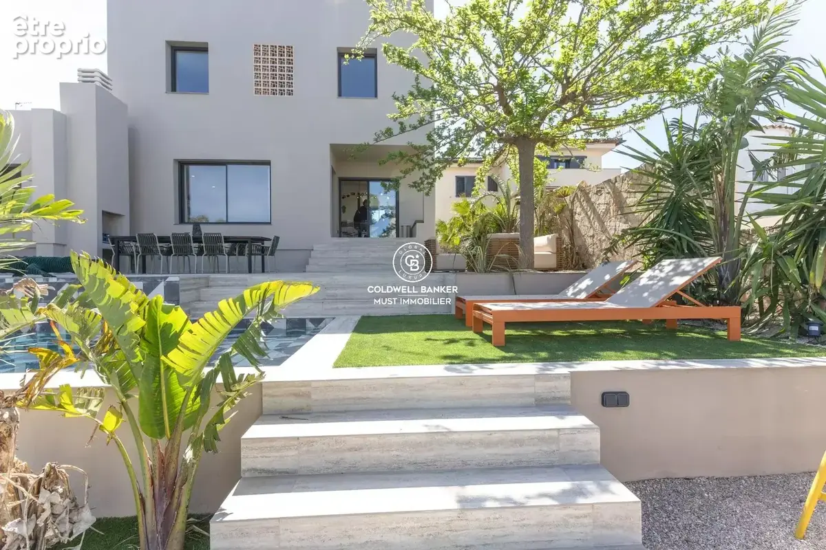 Villa contemporaine avec piscine sur le canal d'empuriabrava - photo 3