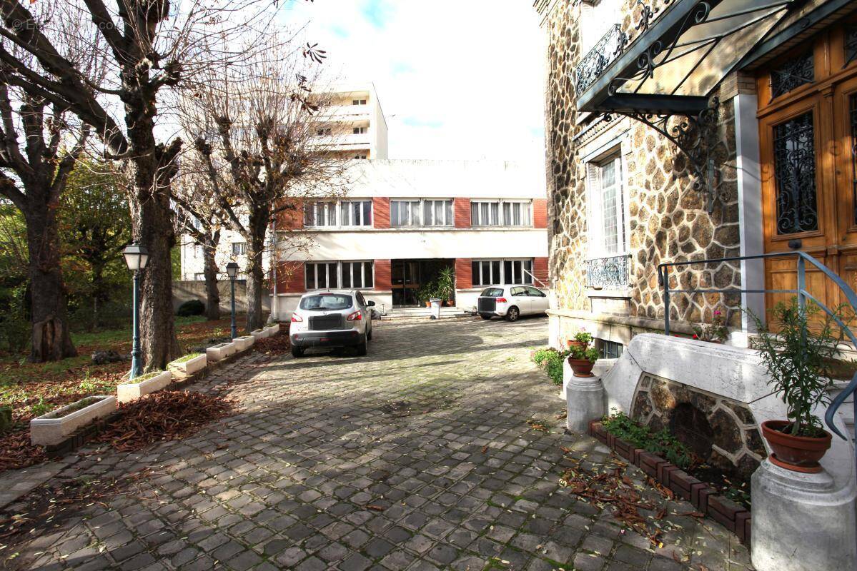 Appartement à BAGNOLET