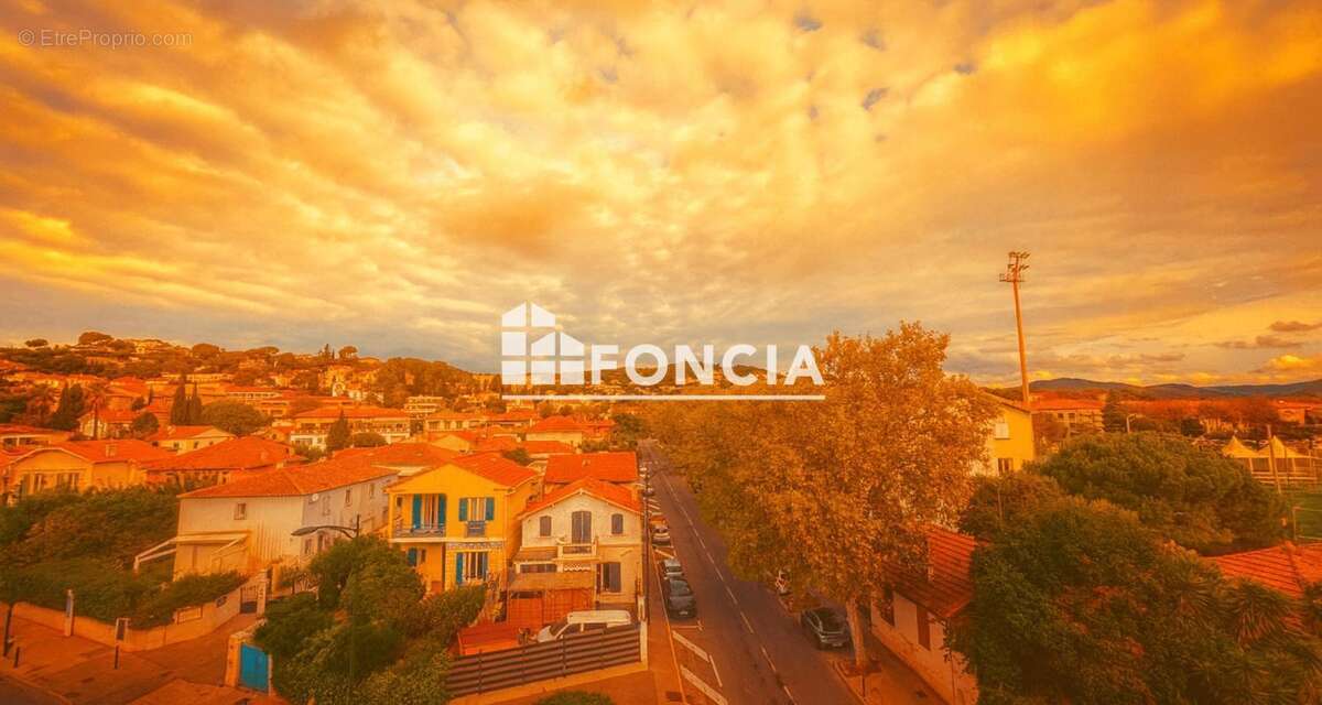 Appartement à HYERES