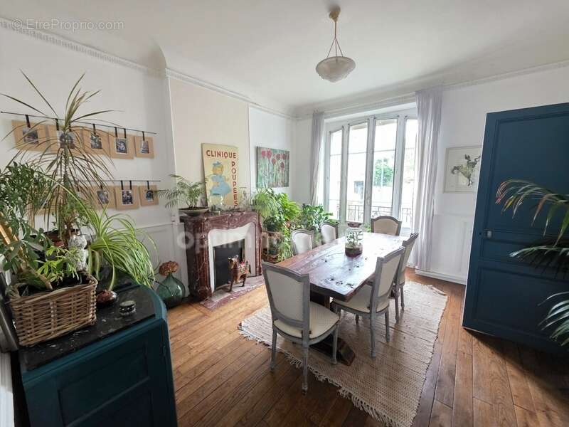 Maison à CHATEAUPONSAC