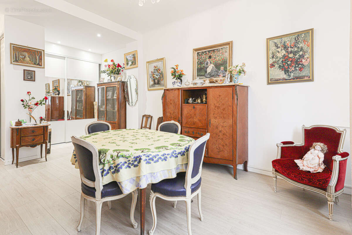 Appartement à NICE
