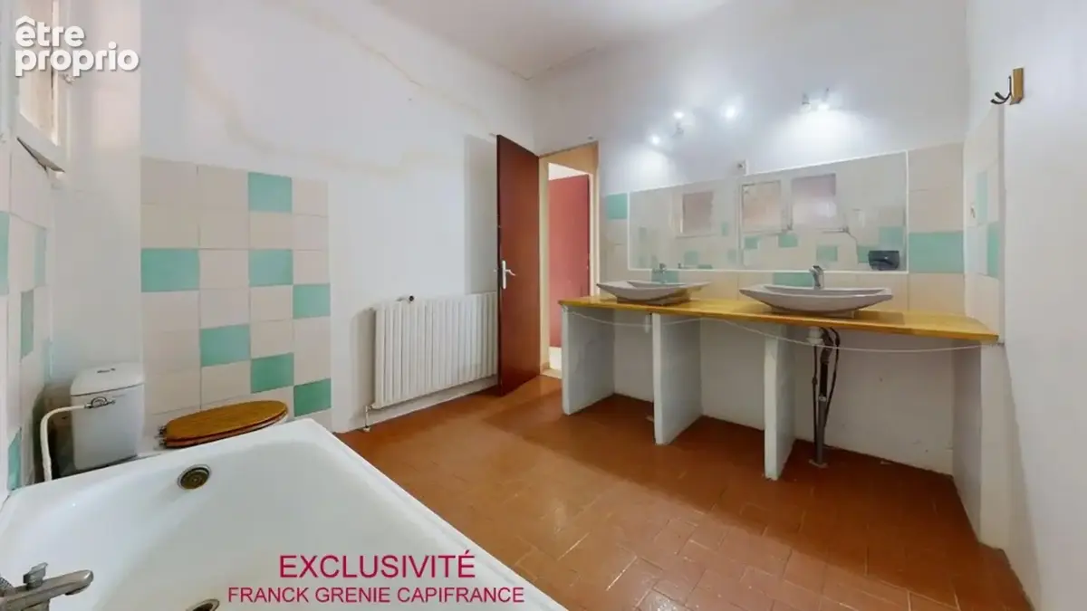 Tourves – maison à rénover 151 m² – 5 chambres – garage 60 m² – terrain 1 210 m² – panneaux solaires - photo 26