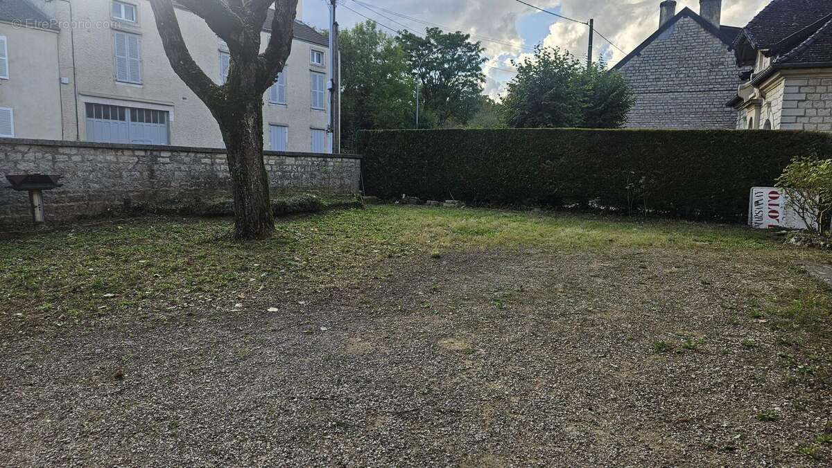 Appartement à NUITS-SAINT-GEORGES