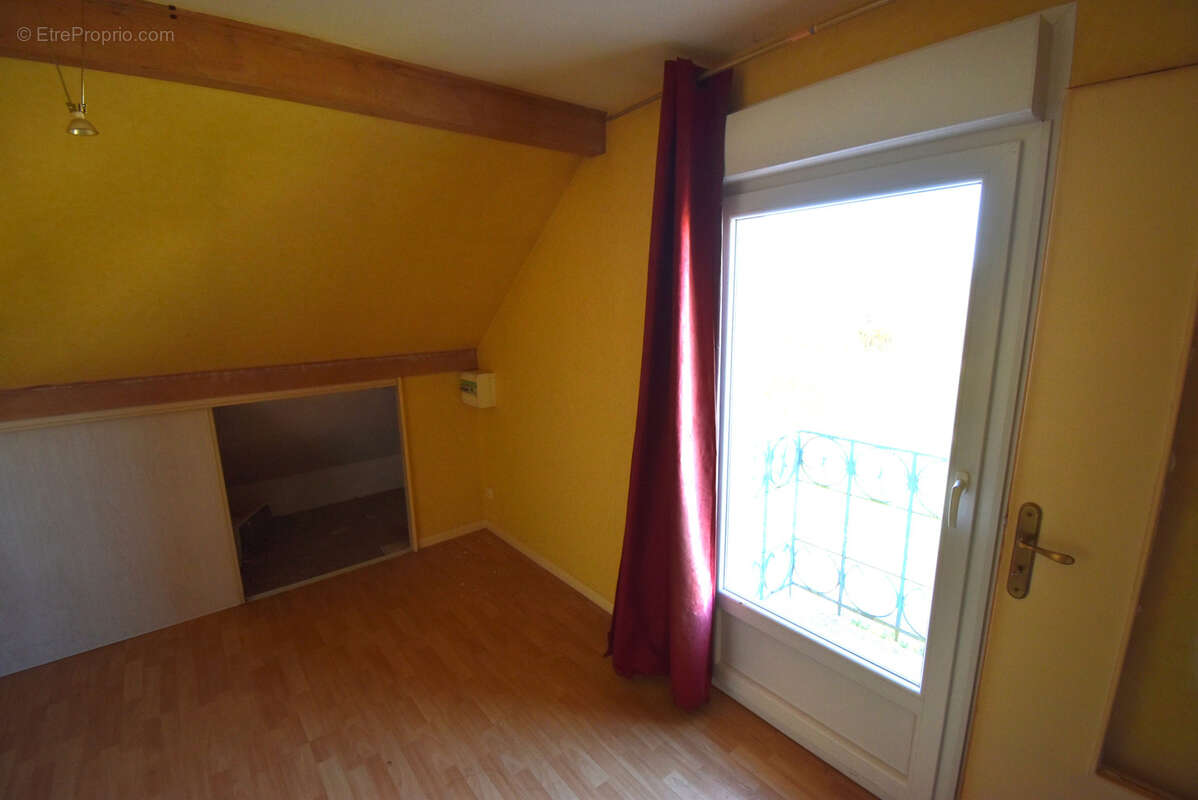 Maison à SAINT-SAUVEUR