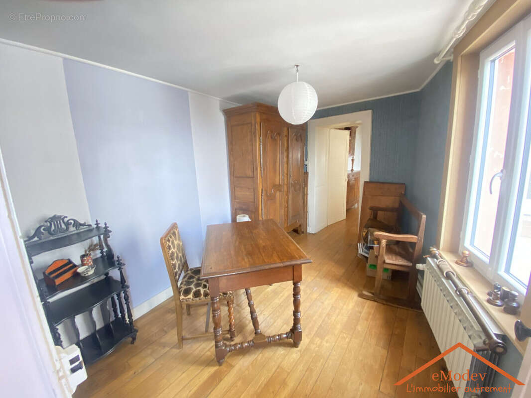 Maison 367 m² à Bruyeres  - photo 5