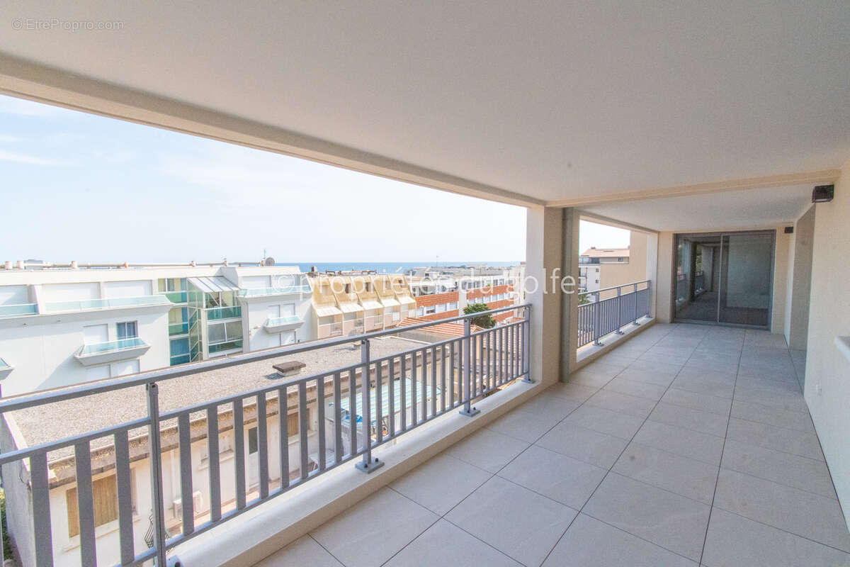 Sète, Corniche, appartement 4 pièces avec terrasse et parking, - photo 3