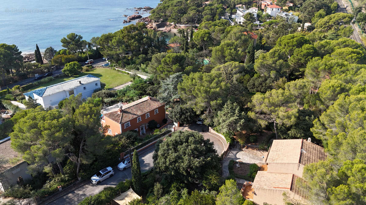 Maison à SAINT-RAPHAEL