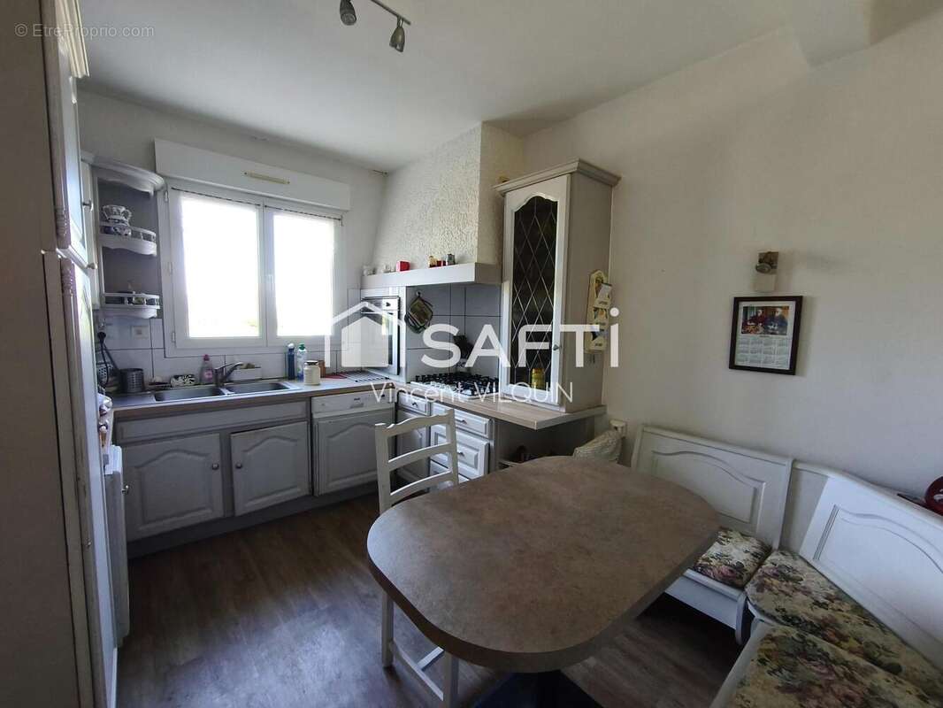 Photo 3 - Maison à PLOUNEOUR-MENEZ