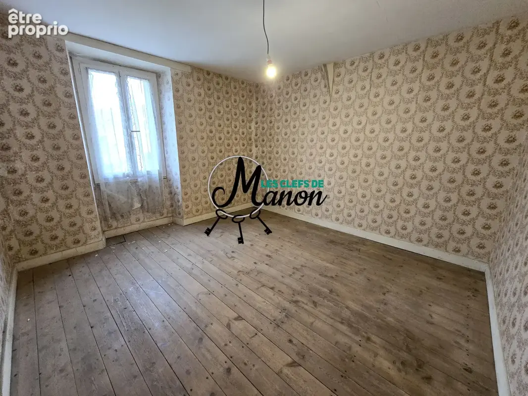 Maison pierres 2 chambres, terrain attenant et grange - photo 12