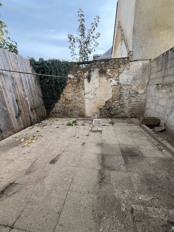 Maison à FRESNAY-SUR-SARTHE