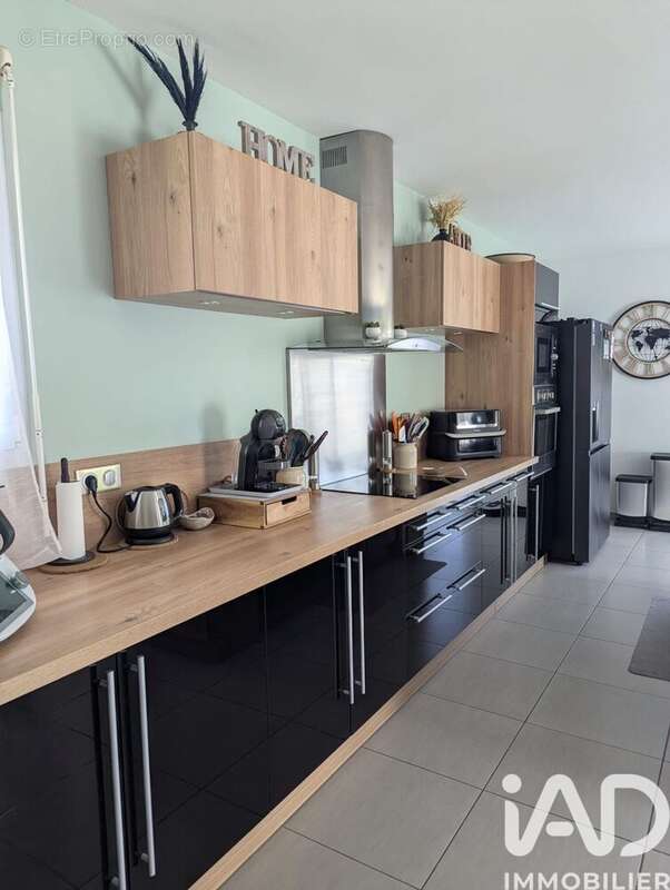 Maison 117 m² à Labatmale  - photo 2