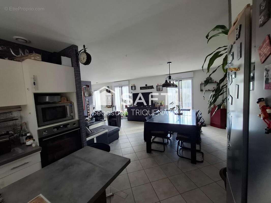 Photo 2 - Maison à MONTREUIL-JUIGNE